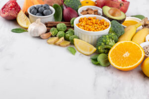 collagene idrolizzato Verisol e alimentazione ricca di vitamine e minerali per l'elasticità della pelle