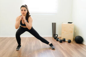 donna si allena per accelerare il metabolismo lento
